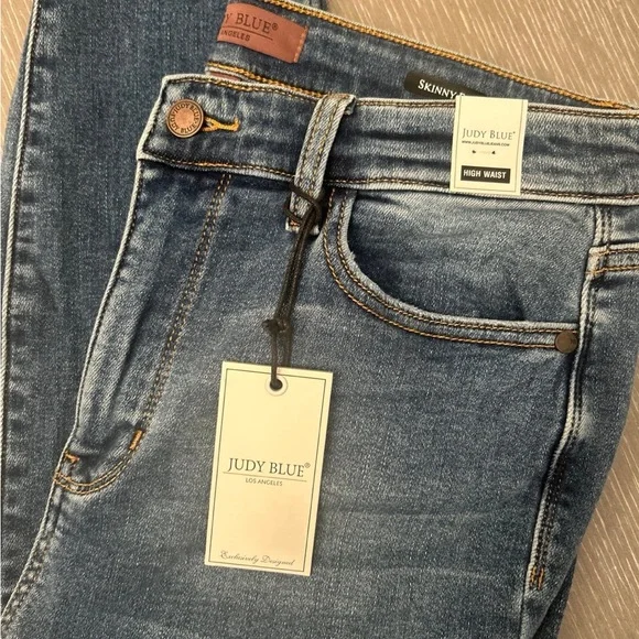 Judy Blue High Waisted Skinny Fit Jeans size 13/31 - Picture 1 of 7